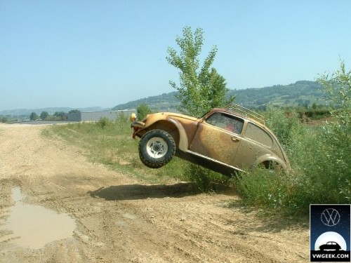http://www.vwgeek.com/wp-content/uploads/2009/07/dyn001_original_640_480_jpeg_2641403_6f22035f3efbebe340a81681f10019d9-500x375.jpg